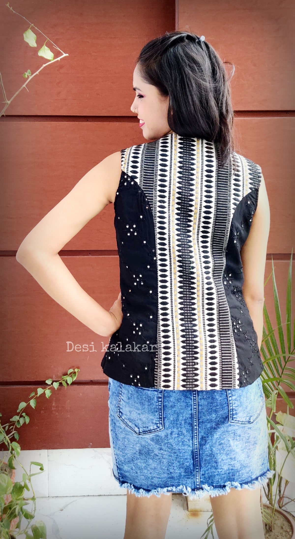 The Midnight Whispers Hand embroidered Jacquard Jacket - Black