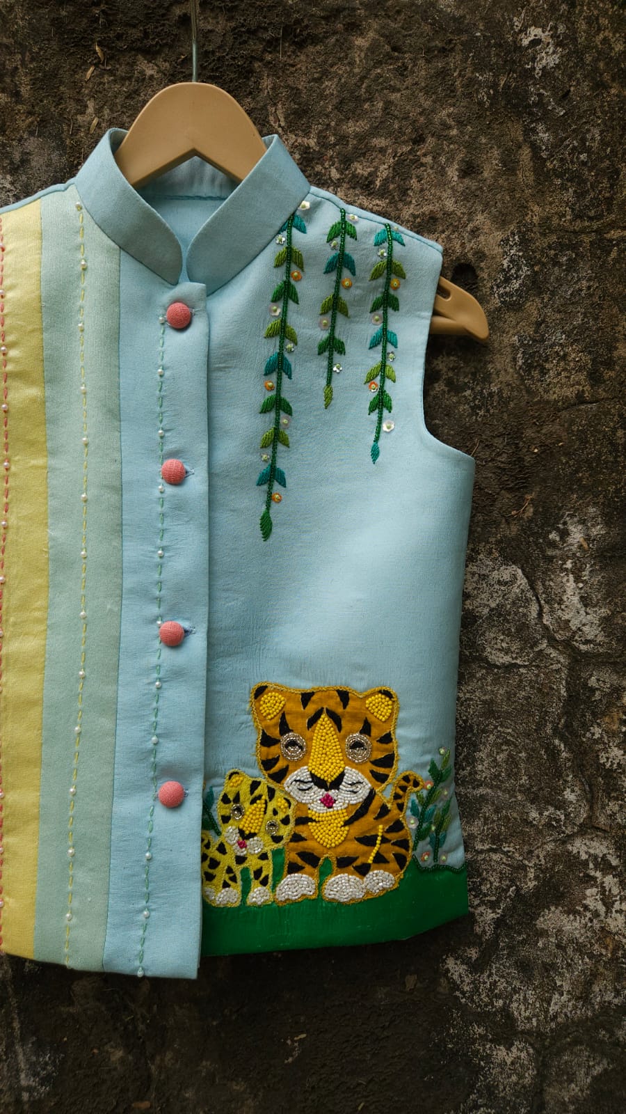 BEST SELLERS IN KIDSWEAR