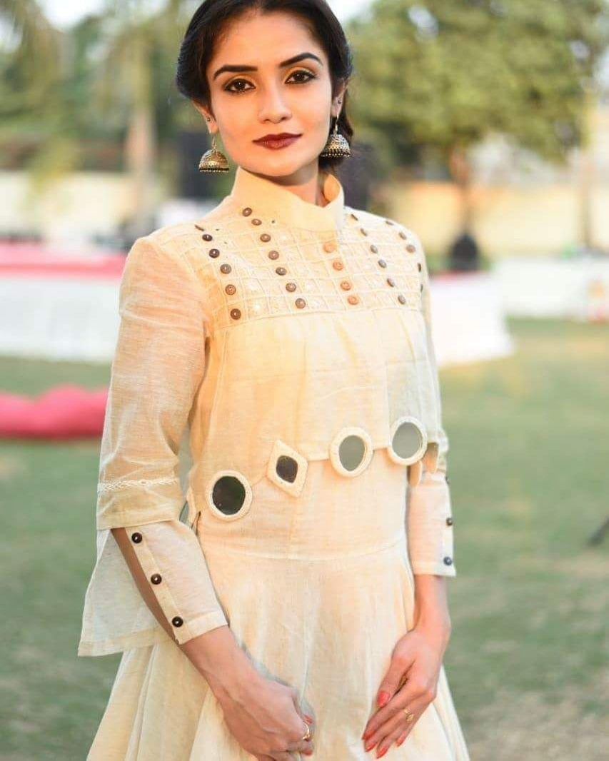 Creamy Umbrella Gown